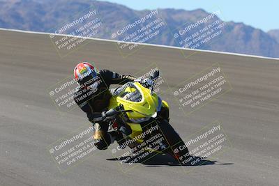 media/Oct-09-2022-SoCal Trackdays (Sun) [[95640aeeb6]]/Bowl (1015am)/